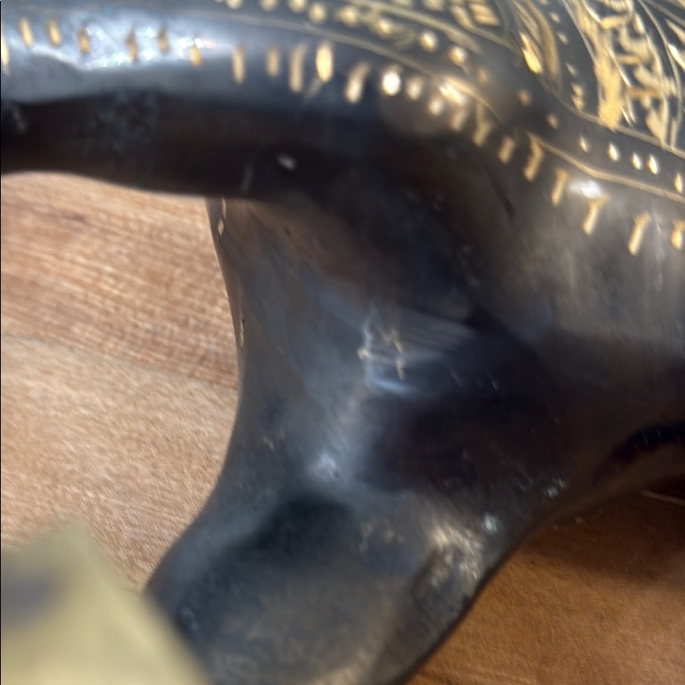 Damascene Horse Sculpture - Picture 15 of 16